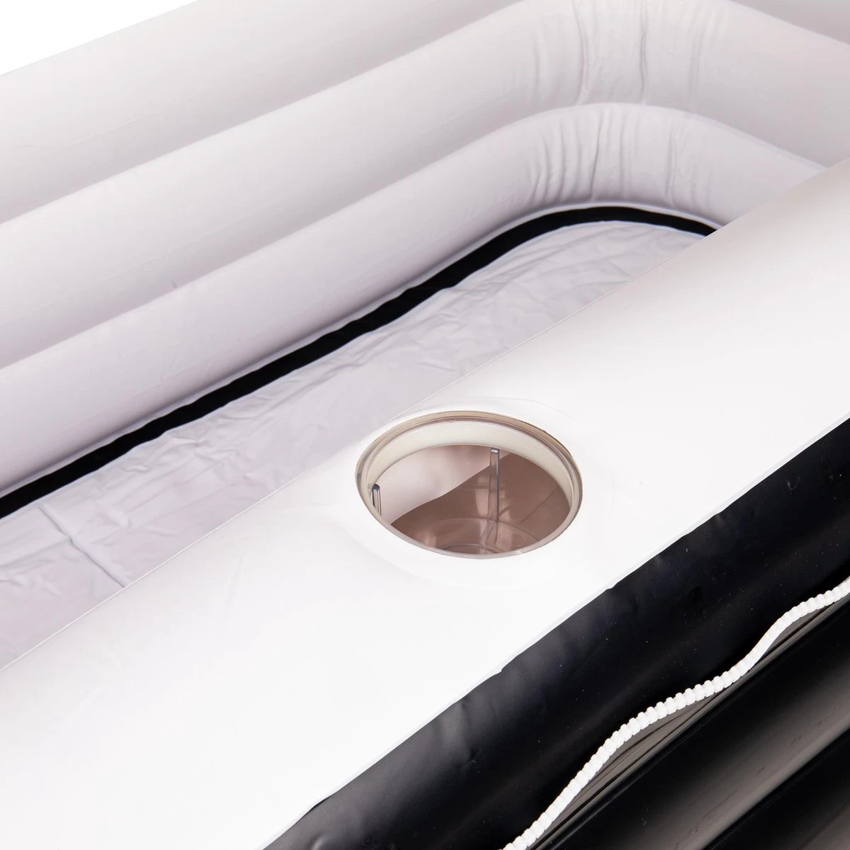 FlowMotion Opblaasbaar Ligbad Met Afdekhoes - Inclusief Pomp En Opbergtas - Ligbad - Zitbad - Zwembad - Opblaasbare Badkuip - Opblaas Bad - Bathtub - Jacuzzi - Opvouwbaar Bad - Badkuip - Afbeelding 3