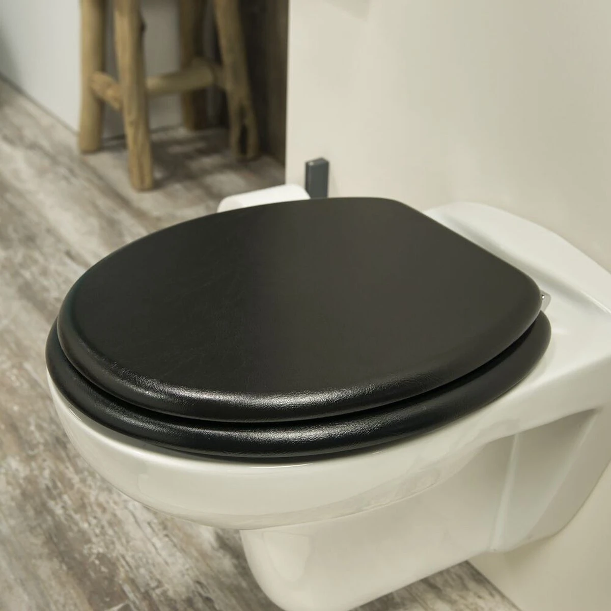 Tiger Leatherlook - Toiletbril - WC Bril - MDF - Zwart - Afbeelding 4