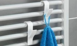 Merkloos 4x Handdoek / Kleding Haak Voor Radiator - Verwarming Kledinghaak Hangend - Handdoekradiator Haakjes - Ophanghaak