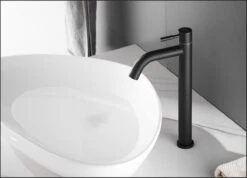 Merkloos Badkamermeubel Kraan Wastafelkraan Type: 8302A - 30cm Hoog - Alleen Koud Water - Mat Zwart